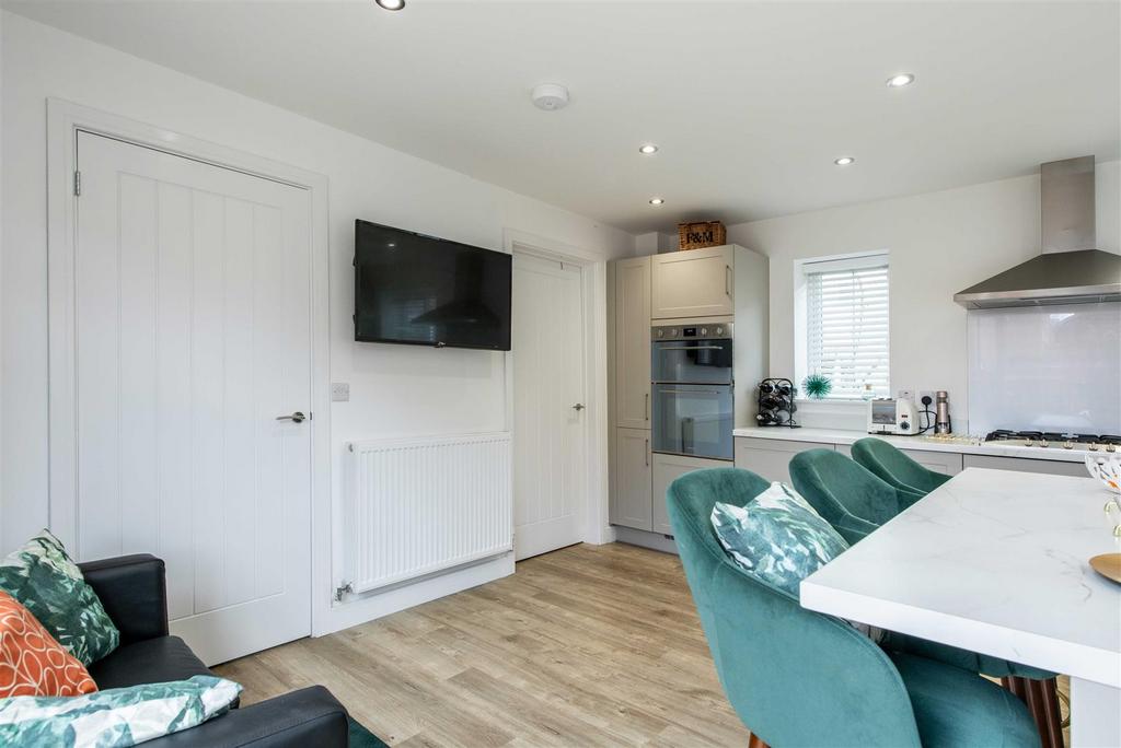 6 nowell close-low-23.jpg