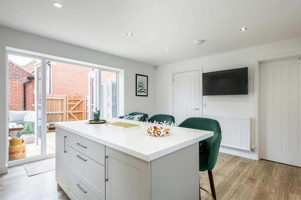 6 nowell close-low-21.jpg