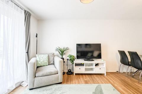 2 Crates Close, Kingswood, Bristol, BS15 4AF