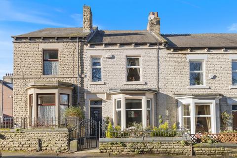 4 bedroom terraced house for sale, Victoria Crescent, Barnsley