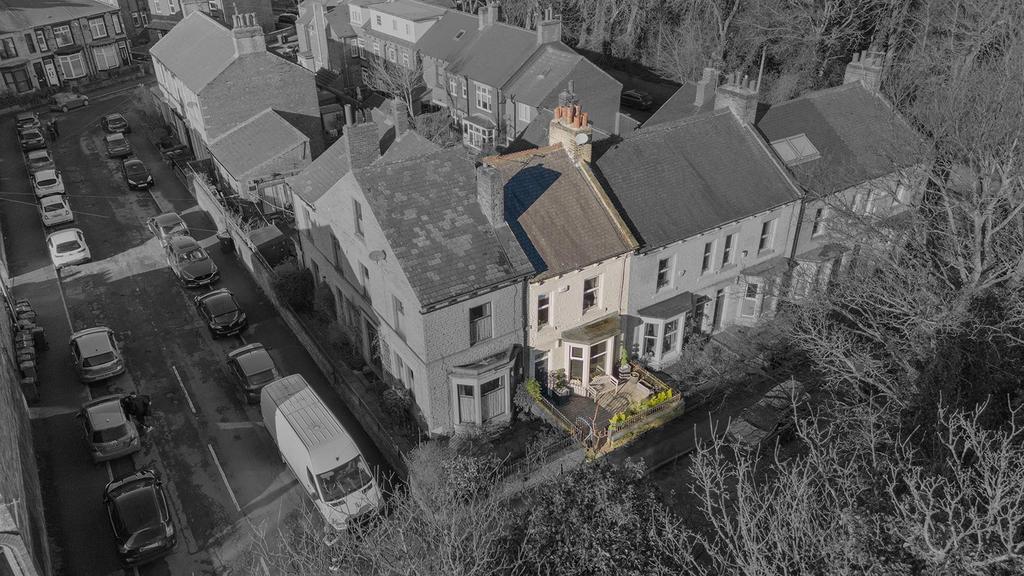 29 Victoria Crescent, Barnsley 33 297.jpg
