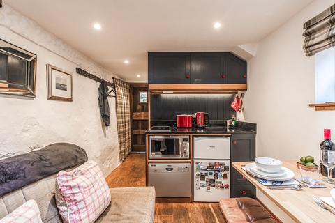 undefined, A Charming Chain Free Coastal Hideaway in the Heart of Blakeney