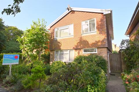 4 bedroom detached house for sale, Rowan Avenue, Eastbourne