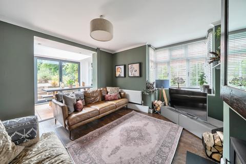 4 bedroom detached house for sale, Gasden Lane, Surrey GU8