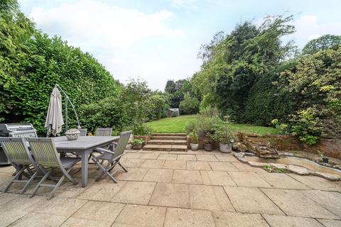 4 bedroom detached house for sale, Gasden Lane, Surrey GU8