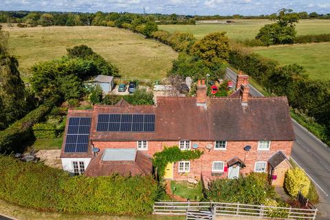 undefined, 3, Appletree Cottages, Old Warwick Road, Rowington