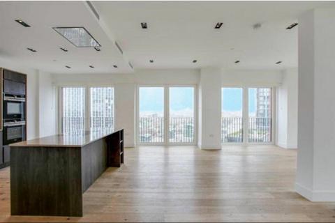 3 bedroom apartment to rent, Keybridge Tower, London, SW8