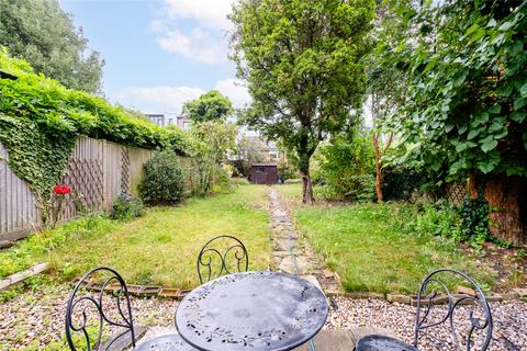 2 bedroom apartment for sale, Kempshott Road, London SW16
