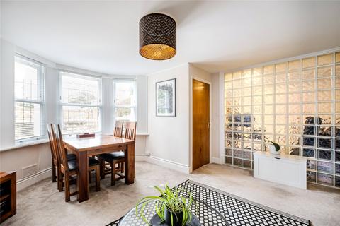 2 bedroom apartment for sale, Kempshott Road, London SW16