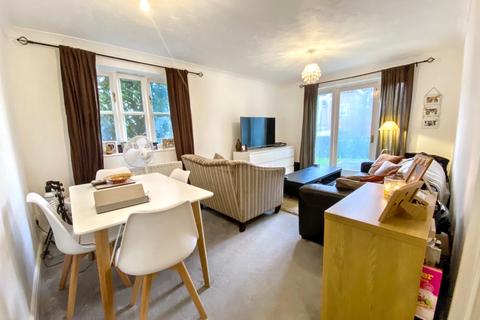 1 bedroom property for sale, WOKING