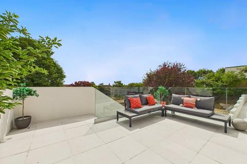 2 bedroom flat for sale, Stone Road, Broadstairs, CT10
