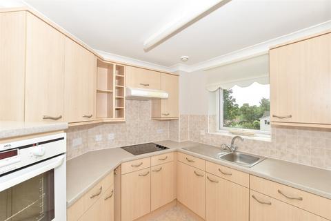 1 bedroom ground floor flat for sale, Grange Road, Uckfield, East Sussex