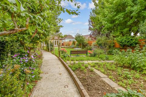 2 bedroom detached bungalow for sale, Maidstone Road, Headcorn, Ashford, Kent