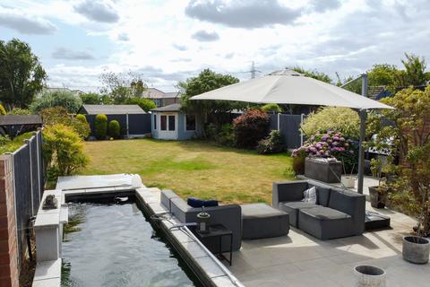 undefined, Baddow Hall Crescent, Chelmsford CM2