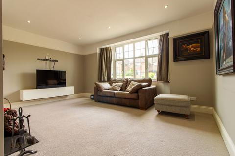 undefined, Baddow Hall Crescent, Chelmsford CM2