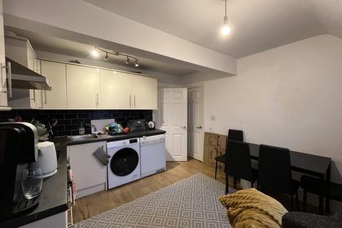 1 bedroom flat to rent, Clarendon Park Road, Leicester LE2