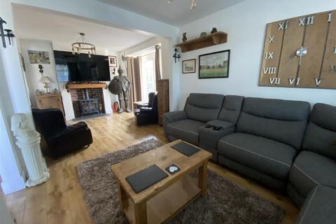 3 bedroom semi-detached house for sale, Coniston Road, Shrewsbury