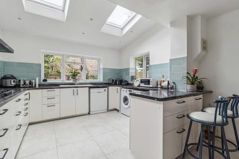 5 bedroom detached house for sale, Birchmead Avenue, Pinner, HA5