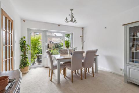 5 bedroom detached house for sale, Birchmead Avenue, Pinner, HA5