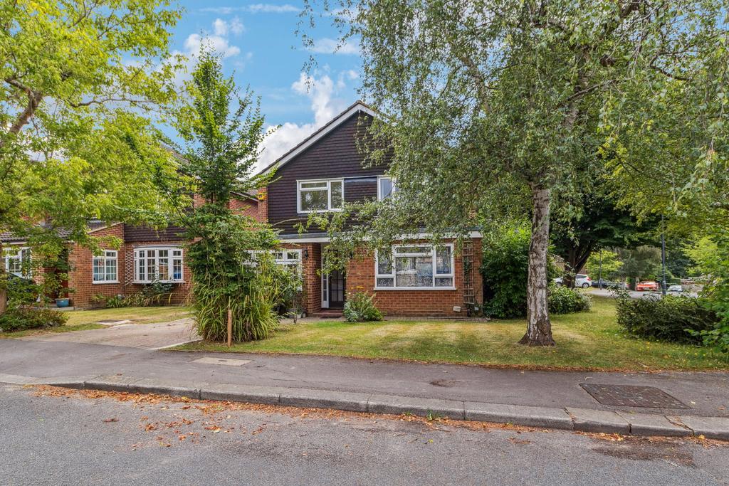 Detached house exterior