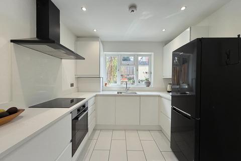 20 Colwall Walk, Birmingham, B27 6EJ