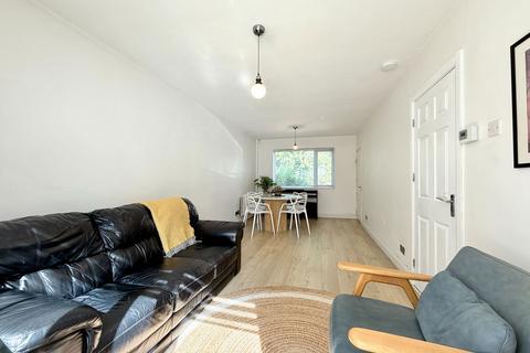 20 Colwall Walk, Birmingham, B27 6EJ