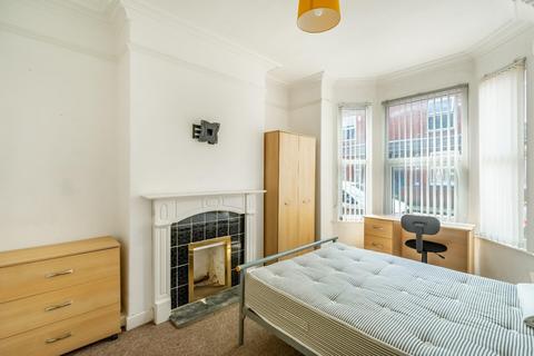 undefined, Garth Terrace, York