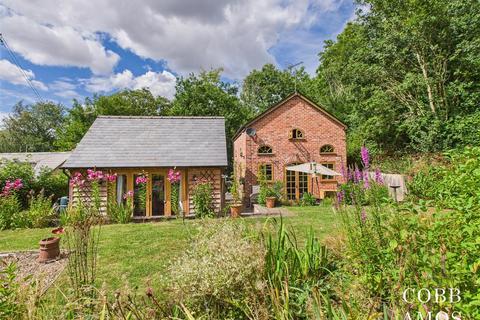 2 bedroom detached house for sale, Lyonshall