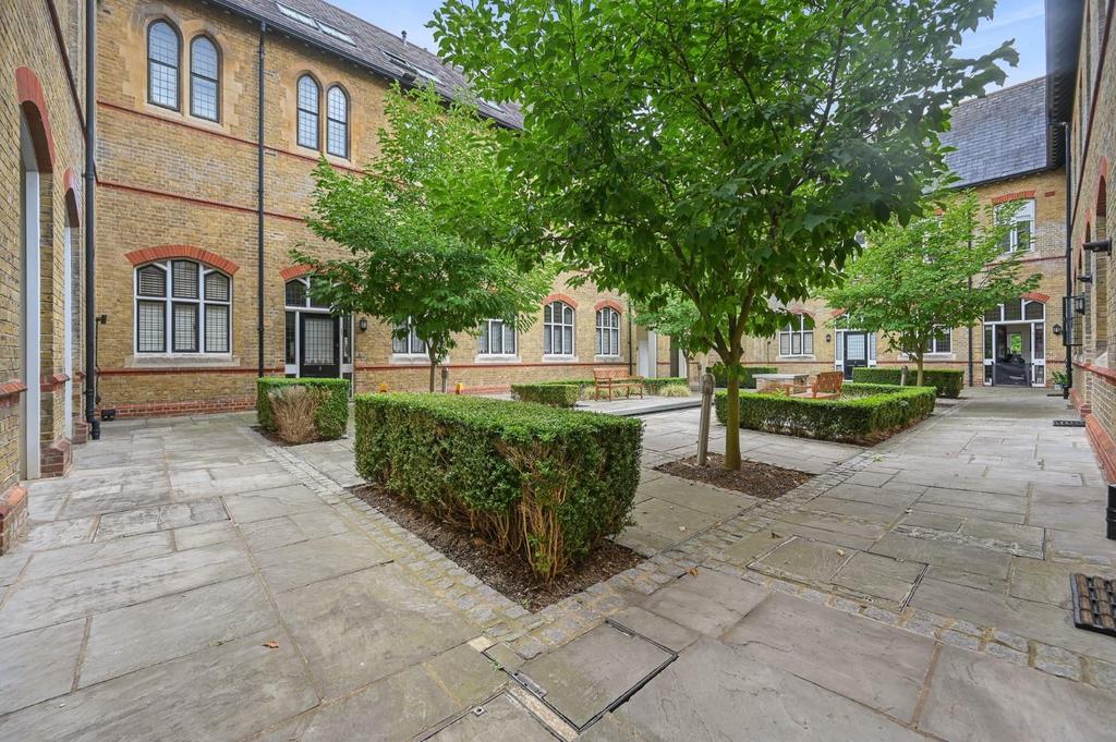 RCTEC- Flat 1, 2 Havana Drive- communal area 1 (1)