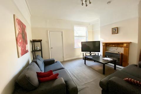 undefined, Hawthorn View, Leeds LS7