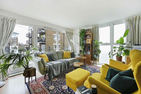2 bedroom flat to rent, Rotherhithe Street, London SE16