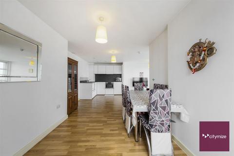 undefined, High Road, Romford