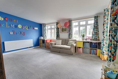 67 Windmill Way, Much Hadham, SG10 6BQ