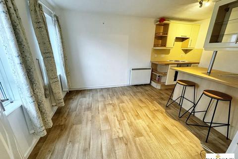 1 bedroom flat to rent, Smith Field Road, Exeter, EX2