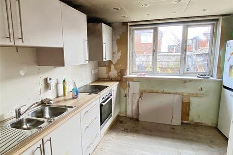 2 bedroom bungalow for sale, Hayson Close, Dewsbury, WF12