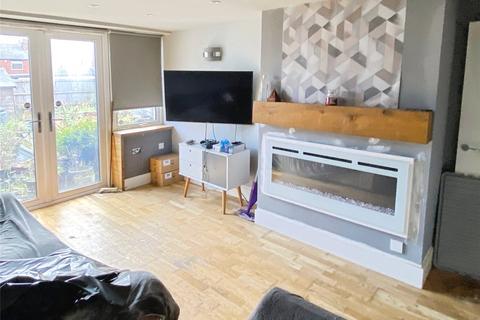 2 bedroom bungalow for sale, Hayson Close, Dewsbury, WF12