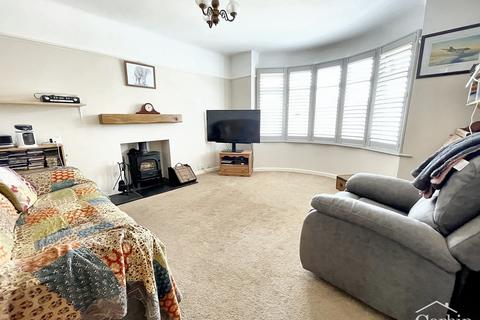 2 bedroom detached bungalow for sale, Hyde Road, Bournemouth, BH10 5