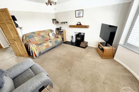 2 bedroom detached bungalow for sale, Hyde Road, Bournemouth, BH10 5
