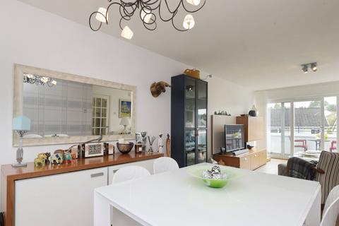 undefined, 26/9 Avon Road, Cramond, Edinburgh, EH4 6RD