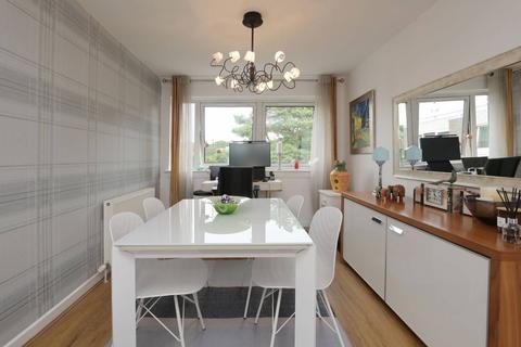 undefined, 26/9 Avon Road, Cramond, Edinburgh, EH4 6RD
