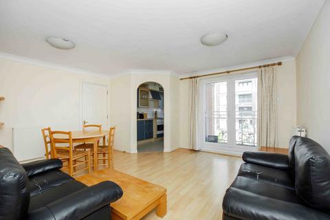 2 bedroom flat to rent, READING, GRANTLEY HEIGHTS