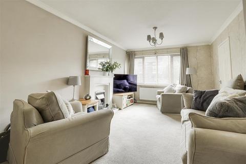undefined, Ramblers Close, Colwick NG4