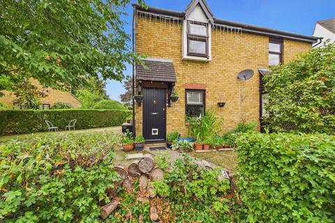 1 bedroom end of terrace house for sale, Hyacinth Close, Hampton