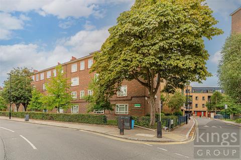 3 bedroom flat for sale, Newington Green Road, London
