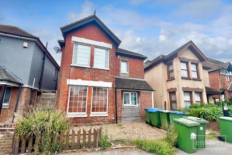 Southampton SO18