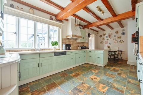 5 bedroom detached house for sale, Abbots Road, Watford, Abbots Langley, WD5