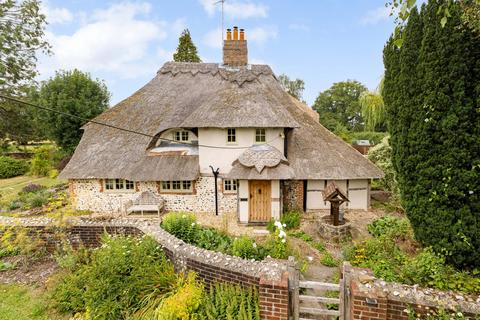 3 bedroom detached house for sale, Greatham Lane, Greatham, Pulborough, West Sussex, RH20