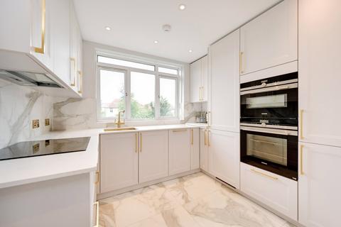 2 bedroom apartment for sale, Regents Park Road, Finchley