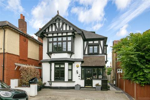 7 Grena Gardens, Richmond, TW9 1XP