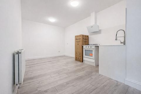 undefined, (Bills Included) Modern 1 Bedroom Flat To Let - HP11
